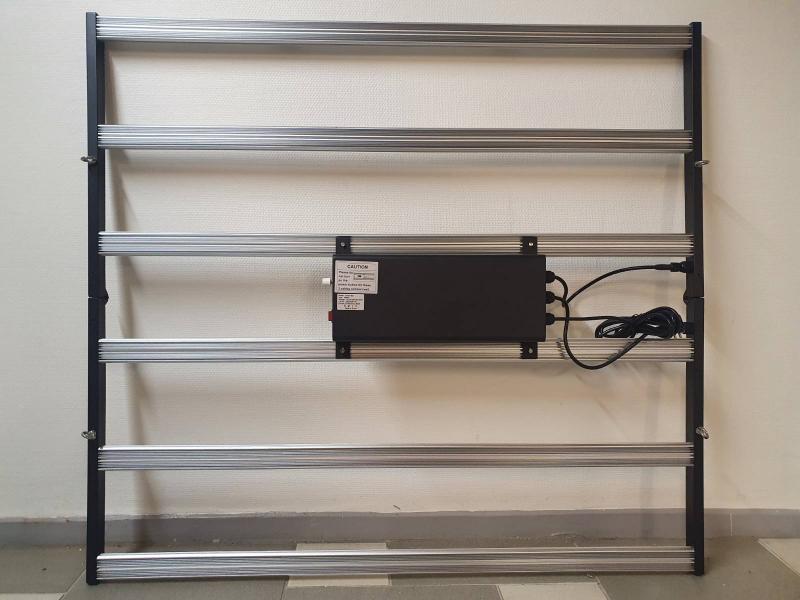 Kani Foldable Led 630W