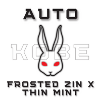 Lähikuva Frosted Zin x Thin Mint Autoflower -kannabiskukista, joissa näkyy tiheät, hartsiset ja purppuraiset lehdet mintunvärisen taustan edessä.