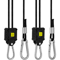 Lähikuva Pynch Heavy Duty Rope Ratchet -köysiräikän kestävästä komposiittirungosta, galvanoidusta lukitusmekanismista ja vahvasta köydestä, valmiina raskaaseen käyttöön.