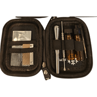 Snow Kit Snorter Case L avattuna tarvikkeineen