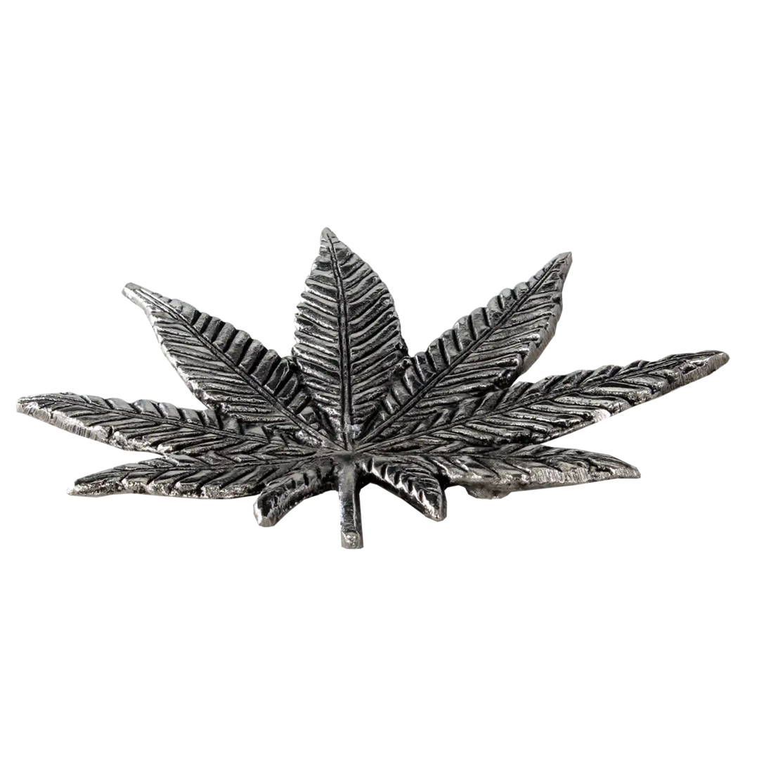Incense Holder Metal Hemp Leaf metallinen suitsukealusta hamppulehti kuvioinnilla - Kaninkolo verkkokauppa